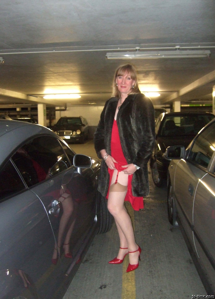 Ma double vie secrète : la nuit où j’ai dominé mon amant sub pendant que mon mari dormait