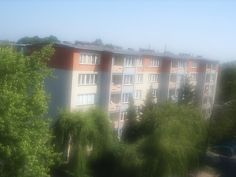 Confession Chaude : J’ai Trompé Mon Mari avec Son Pote Pendant les Vacances