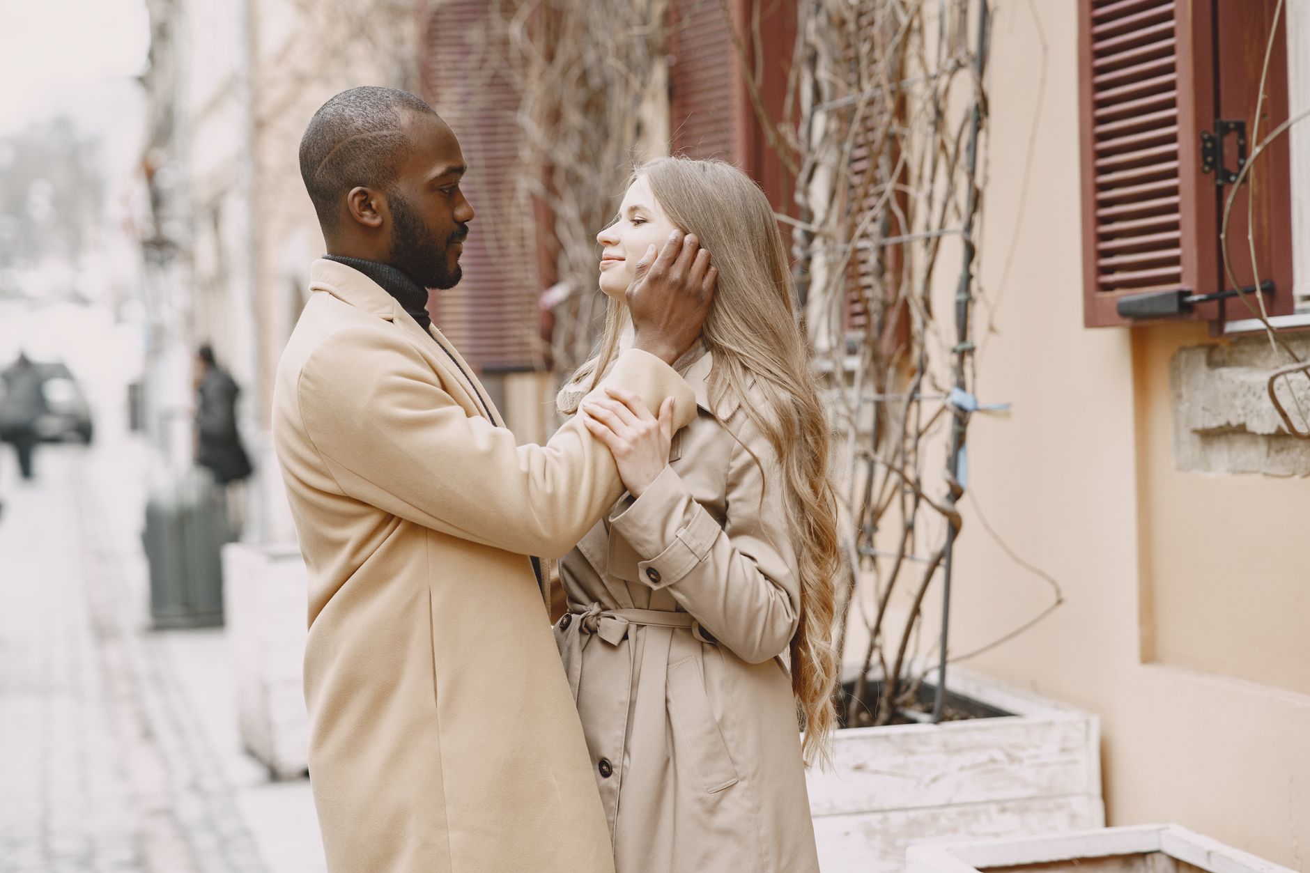 Couple enlacé