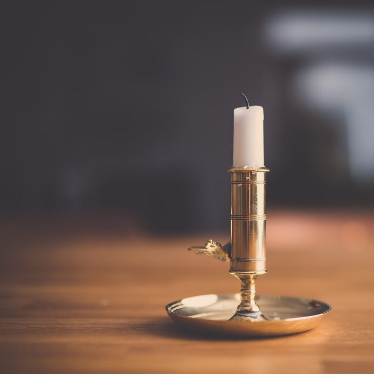 Confession inavouable : ma sodomie bestiale avec mon jeune amant pendant mon ‘migraine’